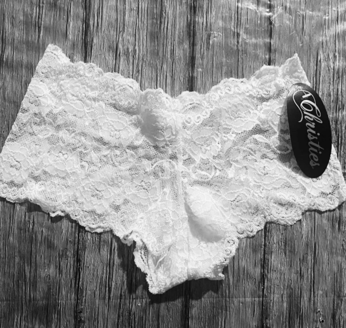 New Women’s Small White Cheeky Lace Panties