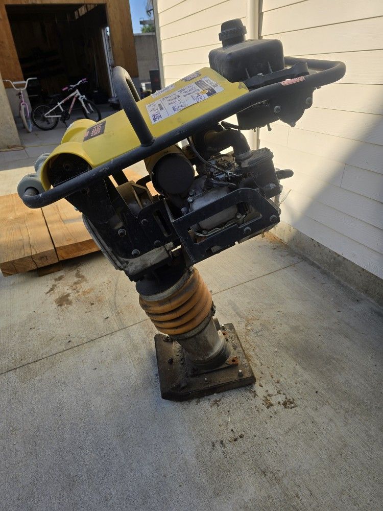 Stark Jump Compactor