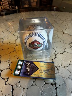 La Dodgers 1996 Opening Day Ball And Ticket Stub