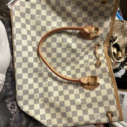 Louis Vuitton Neverfull