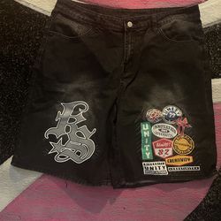 Mens denim shorts size 36🔥👖60$