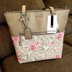 NWT Nine West California Casual Begonia Logo Floral Tote