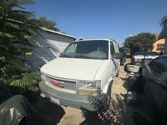 2001 GMC Safari