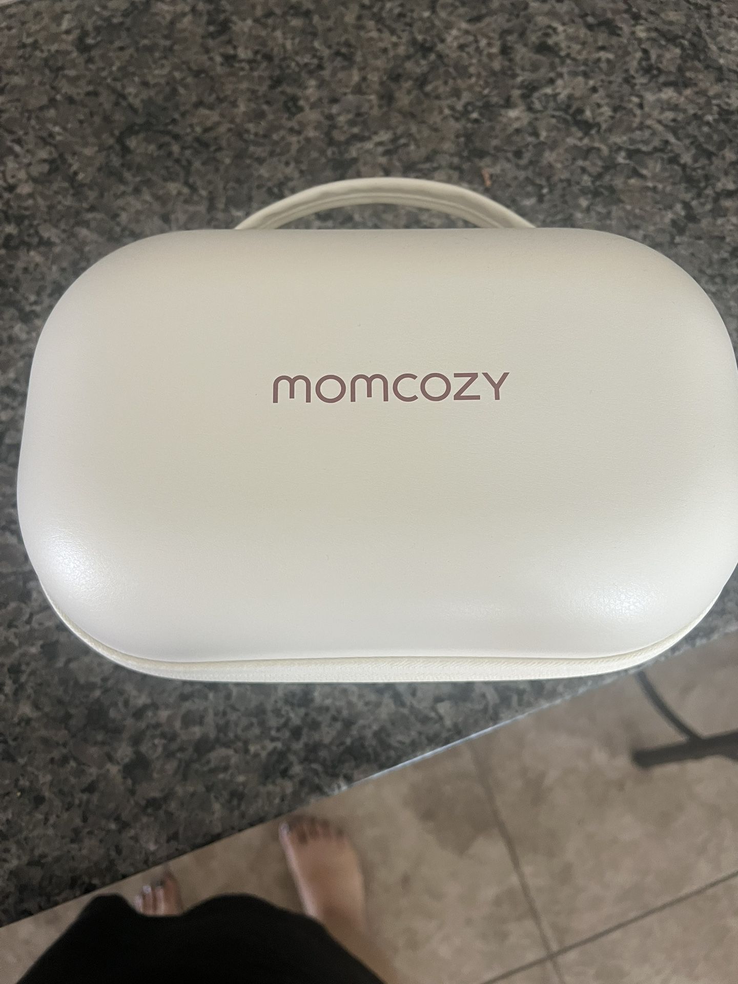 Mom Cozy M9