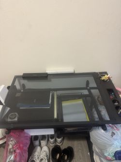 Art Desk