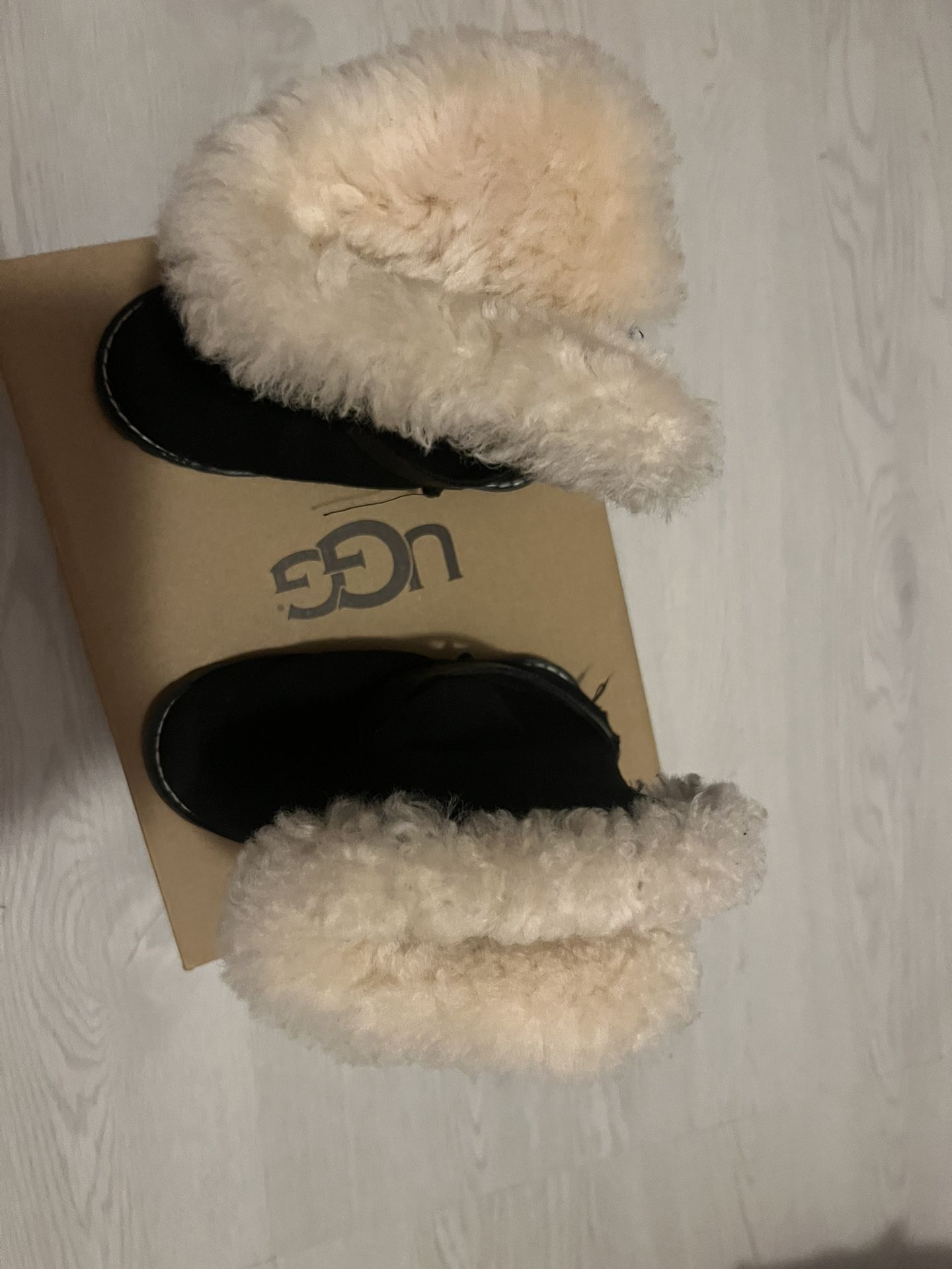 Ugg Toddler Boots, Size 9