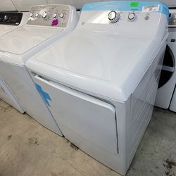 New GE Top Loading Washer And New Electric 220volt Dryer Set 