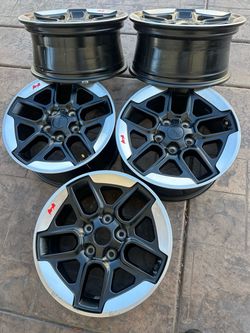 Jeep wrangler  rubicon wheels