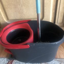 Spin Mop Bucket 