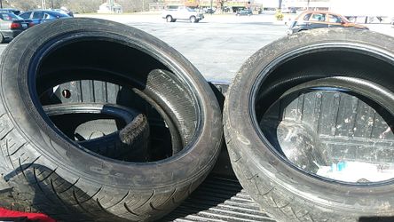 Two tires 285/45r22 114h nitto nt420