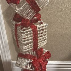 Christmas Stacking Gifts