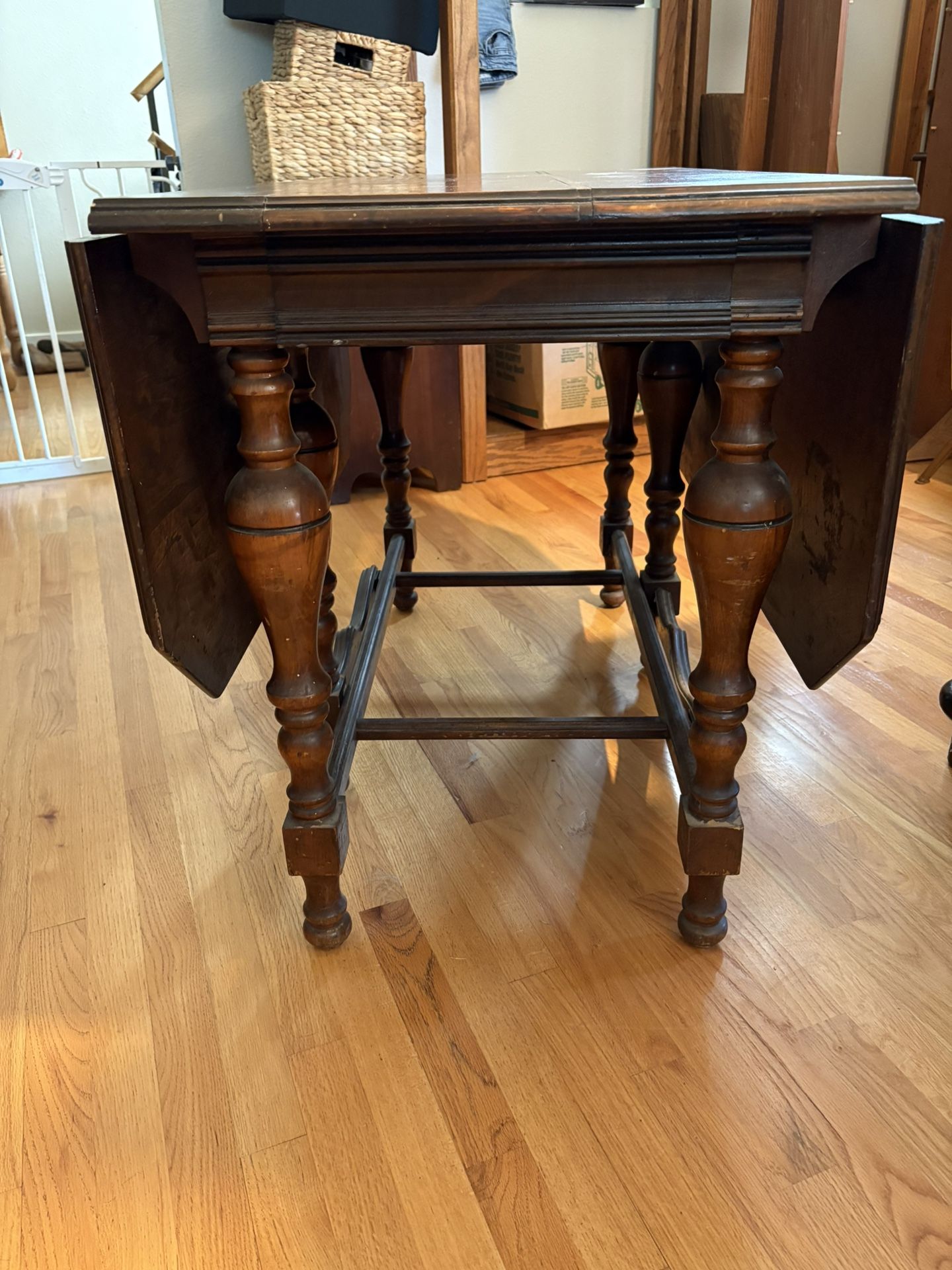 Antique Wooden Gate Leg Table