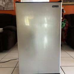 Magic Chef Fridge 