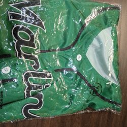 Marlins Jersey Xtra large - brand new,never open Flannigan's promo.