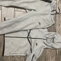 Nike TECH 