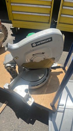 Hitachi miter saw