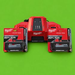 Milwaukee M18 Dual Bay Simultaneous Super Charger w/ Batteries