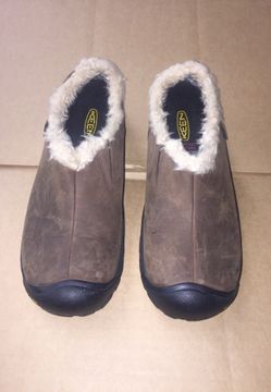 Keen Clog Slip On Shoes woman size. 7