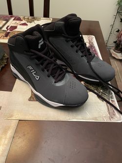 Fila Sports Men’s Shoes Brand New Out Of Box  Size 9