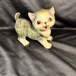 ceramic cat figure