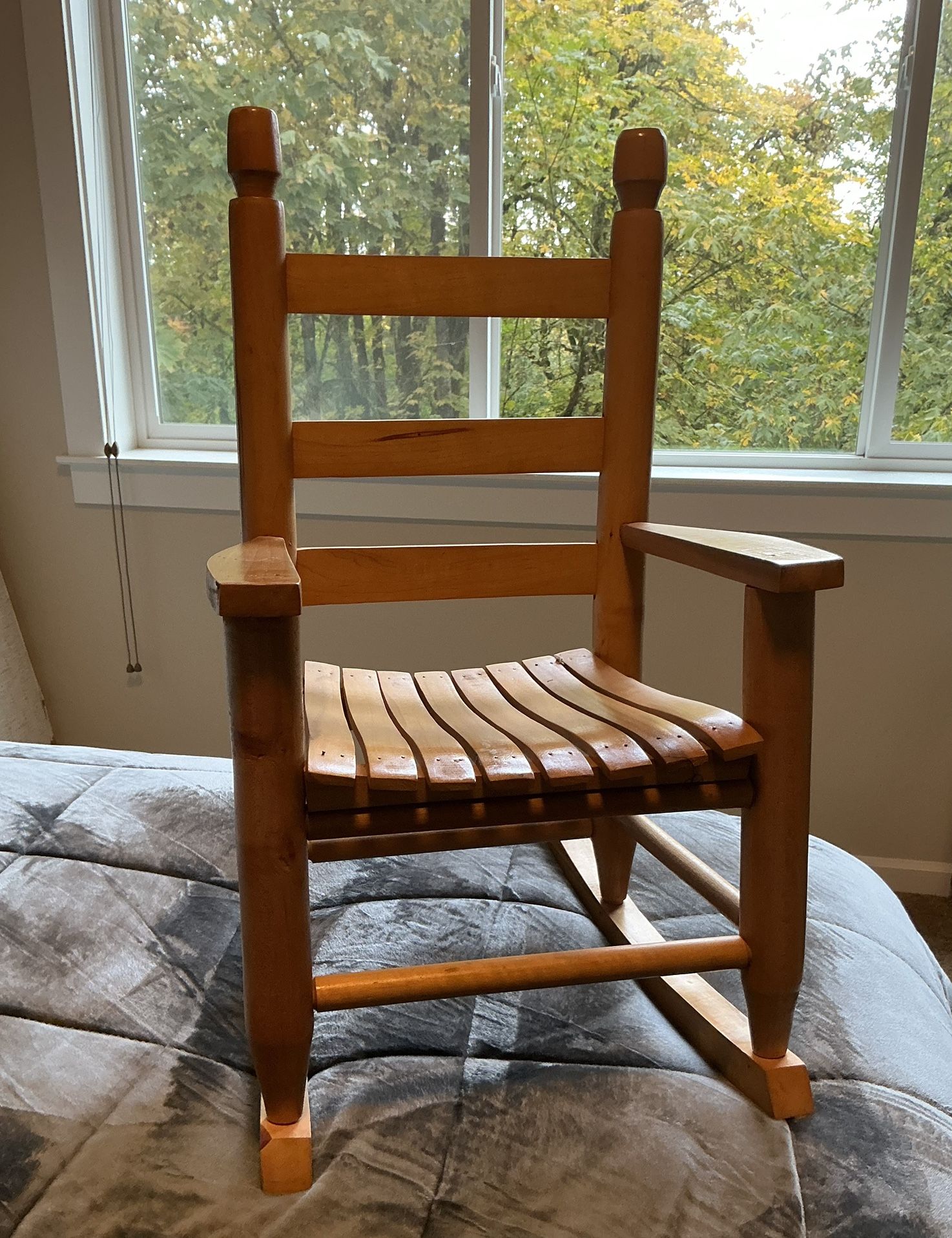 Cute, Sturdy Rocking Chair 