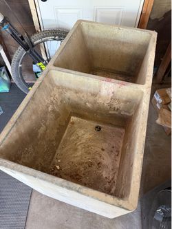 Cement Sink with Stand