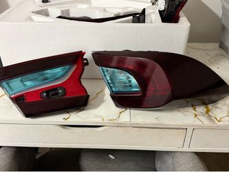 Tinted 2018-2022 accord tail lights