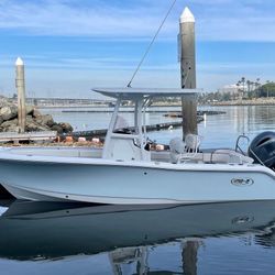 2021 Sea Hunt Ultra 219