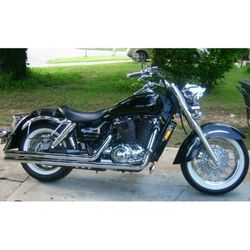 Motorcycle Honda Shadow Areo 1100
