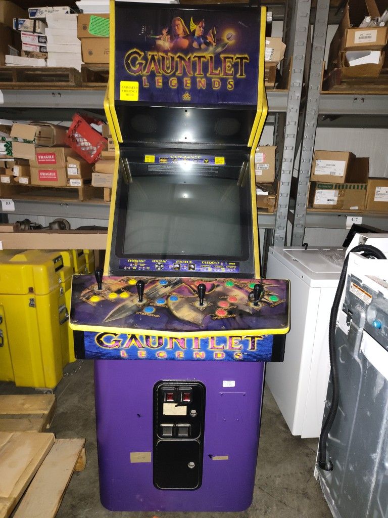 Arcade Cabinet - The Gauntlet Legends