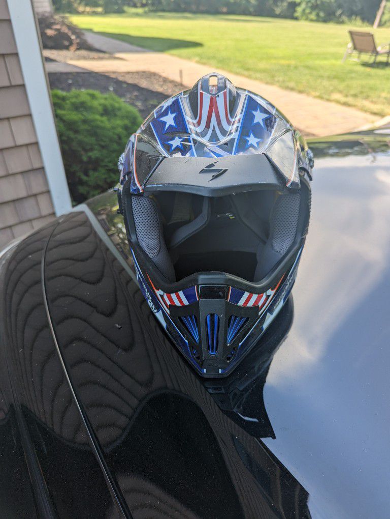 Motorcycle/Motocross Helmets