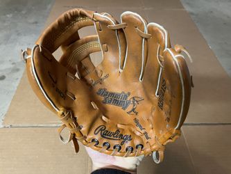 Baseball Rawlings Glove