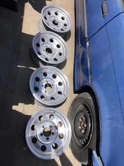 Ford Bronco & F-150 16 Inch Alloy Rims With 5x5.5 Bolt Pattern
