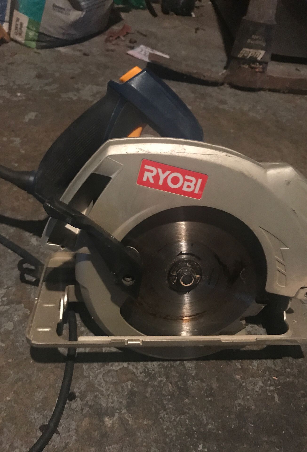 Power saw