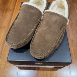 BOSS by Hugo Boss RELAX shearling moccasin slippers EU 41 US 8