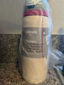 Owala 32 oz tan brand new in shipping bag authentic