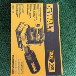 DEWALT 20V MAX XR Cordless Brushless 1/4 Sheet Variable Speed Sander (Tool Only Price is firm $90