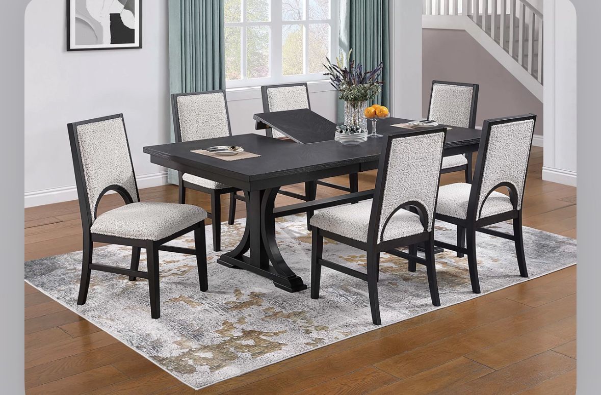 Dining Table Set