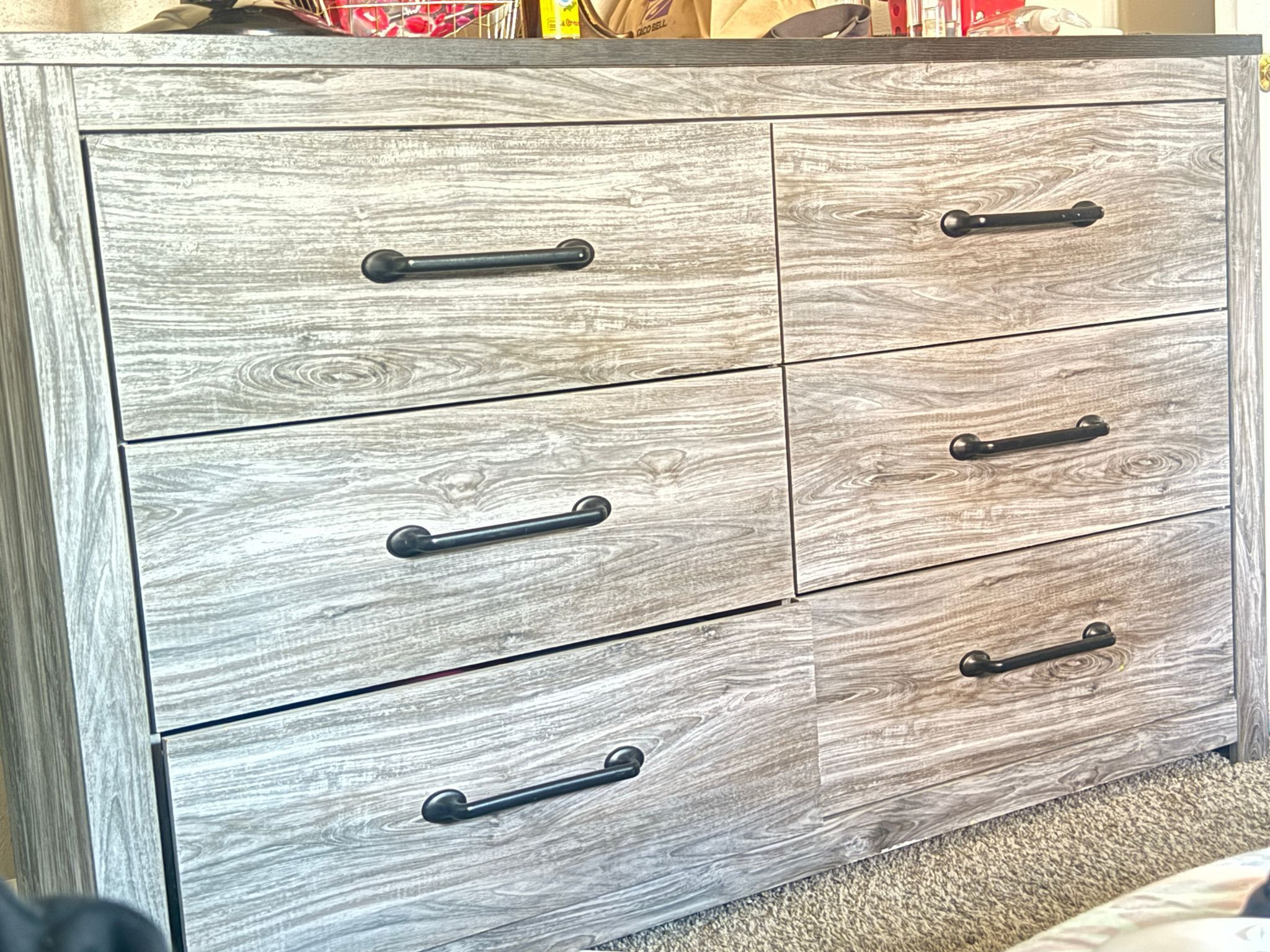Move Out Special (NEW DRESSER)