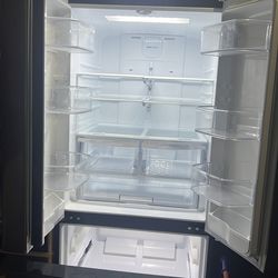 LG LFCS22520D French Door Refrigerator