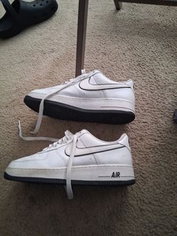 NIKE AIR FORCE 1