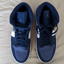 Air Jordans, Size 9.5, Obsidian 