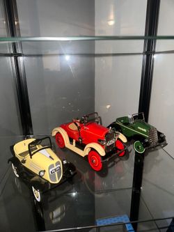 Hallmark Kiddie Car