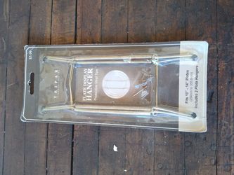 Plate Hanger