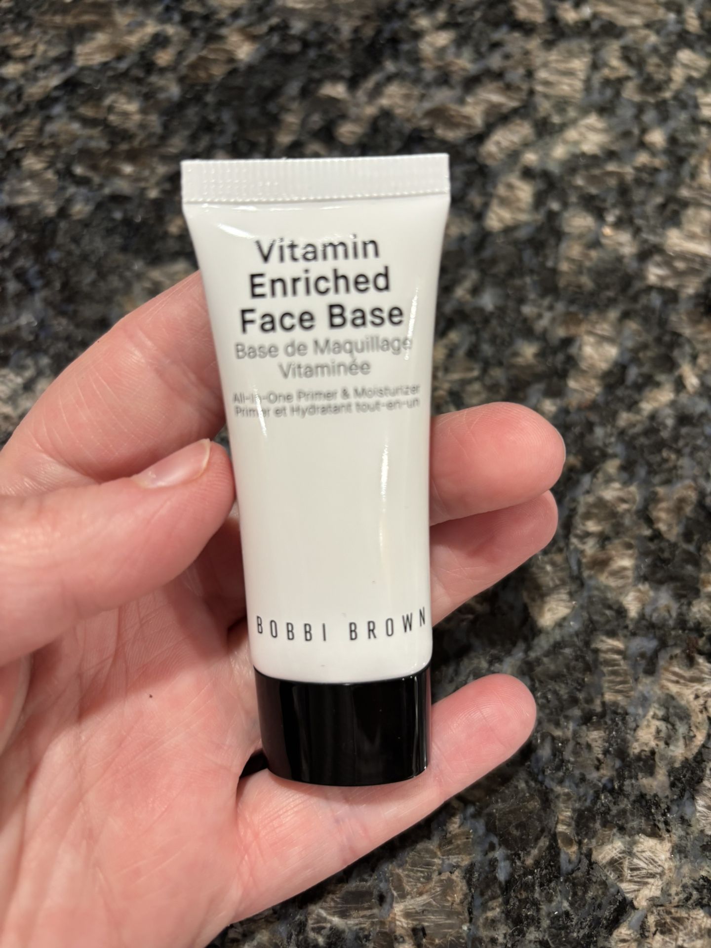 NEW BOBBI BROWN VITAMIN ENRICHED FACE BASE ALL IN ONE PRIMER & MOISTURIZER $7!!