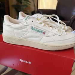 Men’s Size 10 Club C Vintage Reebok Unisex