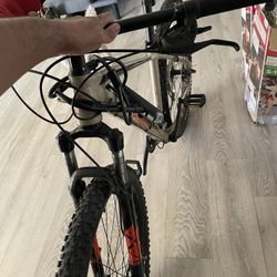 Ascend Mountain Bike
