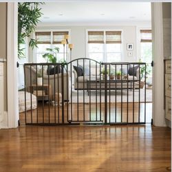 36” Tall By 44”-72” Super Wide Wall Mounted Baby Gate Dog Gate Safety Gate Brand New In Box Brown Decorative 