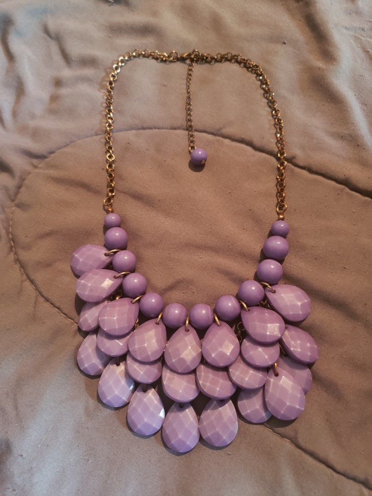 Retro Purple/gold Necklace