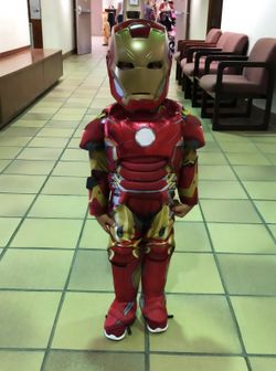 Costume